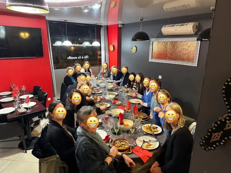 Clientèle Dubaï Marina restaurant marocain à Rennes